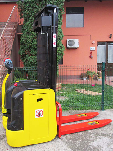 viljuskari-srem-hyster-S1.6AC1 autokuća Srem